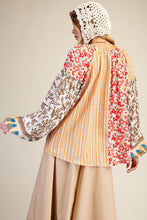 Load image into Gallery viewer, Easel Mix n Match Printed Top in Coral
