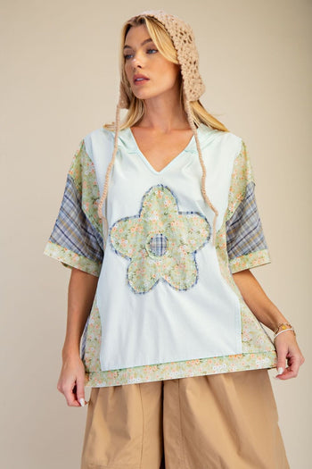 Easel Flower and Plaid Print Hooded Top in Cotton Blue