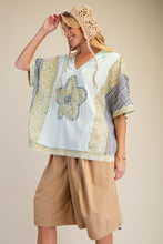 Load image into Gallery viewer, Easel Flower and Plaid Print Hooded Top in Cotton Blue
