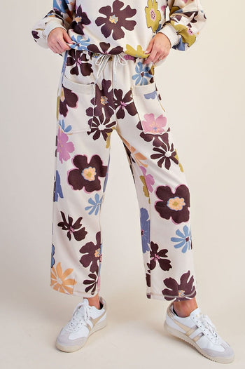 Easel Floral Print Mineral Washed Terry Pants in Khaki