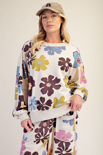 Easel Floral Print Mineral Washed Terry Pullover Top in Khaki