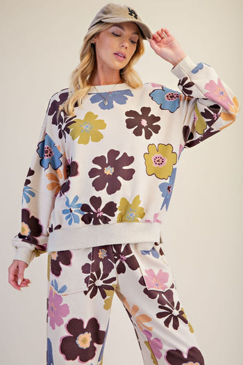 Easel Floral Print Mineral Washed Terry Pullover Top in Khaki