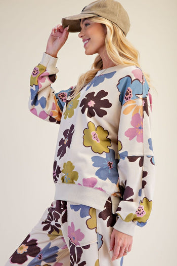 Easel Floral Print Mineral Washed Terry Pullover Top in Khaki
