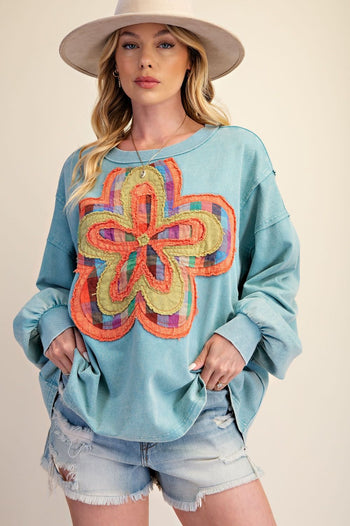 Easel Floral Patch Front Washed Terry Pullover in Dusty Blue