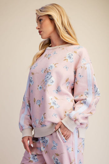 Easel Signature Printed Washed Pullover Top in Cotton Pink