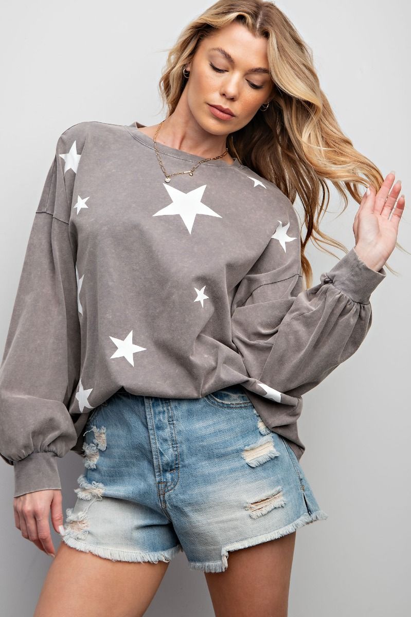 Easel Star Printed Mineral Washed Top in Ash – June Adel