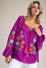 Load image into Gallery viewer, Easel Floral Embroidered Babydoll Top in Orchid
