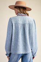 Easel Jacquard Denim Top in Light Denim