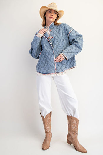 Easel Diamond Quilted Jacket in Washed Denim
