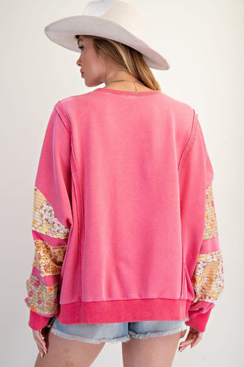 Easel Mineral Washed Terry Knit Top with Contrasting Floral Print Sleeve Patches in Bubble Gum