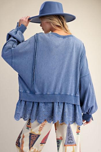 Easel Eyelet Lace Bottom Washed Terry Pullover Top in Blueberry