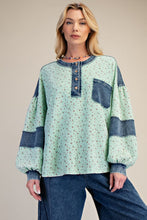 Load image into Gallery viewer, Easel Floral Thermal Henley Top with Denim Contrast in Mint Green
