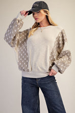 Load image into Gallery viewer, Easel Mix Fabric Pullover Top in Khaki
