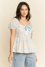 Load image into Gallery viewer, Davi &amp; Dani Bow Print Peplum Top in Blue
