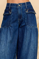 Veveret Ankle Drawstring Denim Cargo Pants in Dark Wash