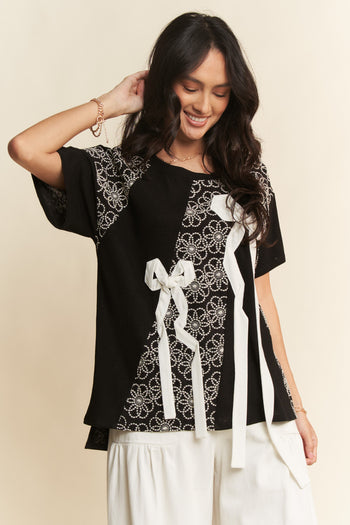 Davi & Dani Color Block Top with Lace and Bow Details in Black