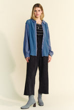 Load image into Gallery viewer, Davi &amp; Dani Waffle Knit and Gauze Top in Teal Blue
