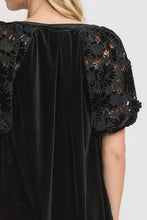 Load image into Gallery viewer, Umgee Velvet Split Neck Top with Lace Sleeves in Black
