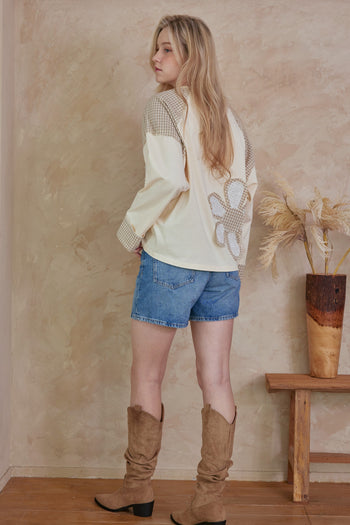 mello. Checkered Contrast Top with Daisy Patches in Multi Brown