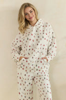 Veveret Cozy Holiday Print Lounge Hoodie in White Combo