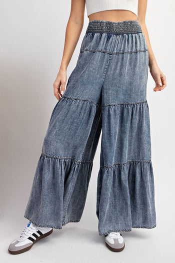 ee:some Snow Washed Tiered Wide Leg Pants in Denim