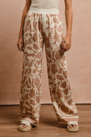 BiBi Floral Print Woven Pants in Toast