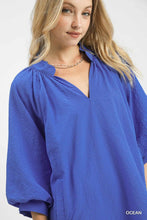 Load image into Gallery viewer, Umgee Textured Pocket Dress in Ocean
