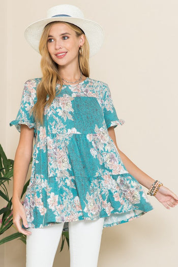 Floral Print Short Sleeve Tunic in Green  Celeste   
