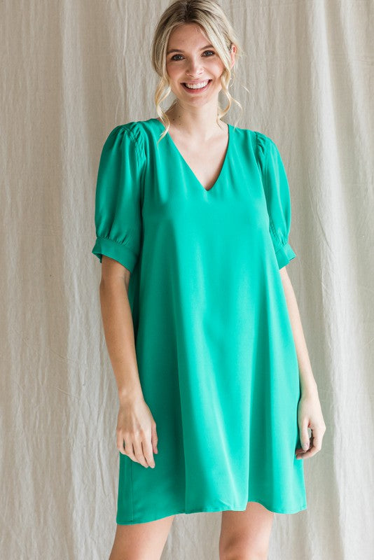 Jodifl Solid V-Neck Puff Sleeve Dress with Pockets in Kelly Green Dress Jodifl   