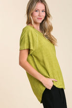 Load image into Gallery viewer, Umgee Linen Blend High Low Top in Avocado  Umgee   

