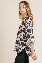 Load image into Gallery viewer, Umgee Top with Large Animal Print in Off White Mix Top Umgee   
