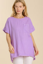 Load image into Gallery viewer, Umgee Linen Blend Pocket Top in Lavender Top Umgee   
