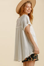 Load image into Gallery viewer, Umgee Linen Blend Top with Lace in Off White  Umgee   
