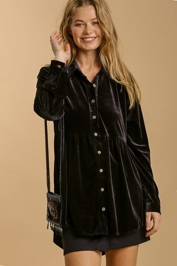 Umgee Velvet Tunic Top in Black  Umgee   