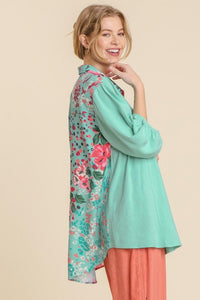 Umgee Linen Blend Tunic with Floral Print Back in Emerald Green  Umgee   