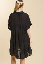Load image into Gallery viewer, Umgee Short Sleeve Flowy Dress in Black Dresses Umgee   
