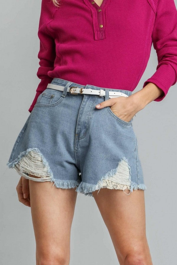5 Pockets Distressed and Floral Lace Light Detail Denim Shorts with Unfinished Hem Shorts Umgee   