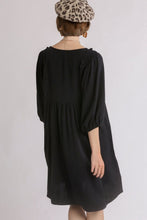 Load image into Gallery viewer, Umgee Linen Blend Keyhole Dress with Smocked Shoulder Detail in Black Dresses Umgee   
