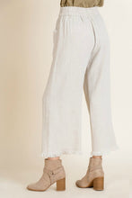 Load image into Gallery viewer, Umgee Wide Leg Linen Pants in Oatmeal Bottoms Umgee   
