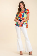 Load image into Gallery viewer, Umgee Short Sleeved Abstract Print Top in Light Mint Mix Top Umgee   
