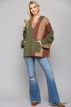 Load image into Gallery viewer, GiGio Olive Mix Color Block Hooded Top Top Gigio   
