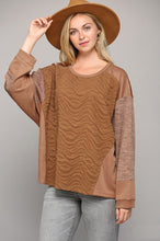 Load image into Gallery viewer, GiGio Textured Two Tone Knit Top in Camel Top Gigio   
