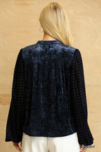 Load image into Gallery viewer, GiGio Velvet Top with Houndstooth Design in Midnight Top Gigio   
