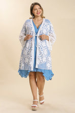 Load image into Gallery viewer, Umgee Floral Lace Kimono in Cream Kimonos Umgee   
