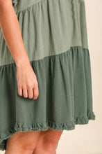Load image into Gallery viewer, Umgee Linen Color Block Dress in Sage Dress Umgee   
